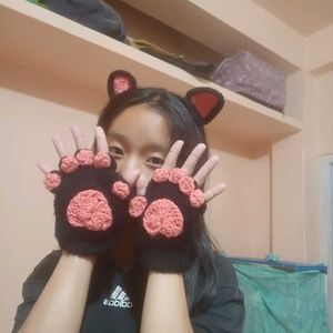 Cat paw Gloves And Ears...