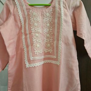 Beautiful Embroidered Pakistan suit