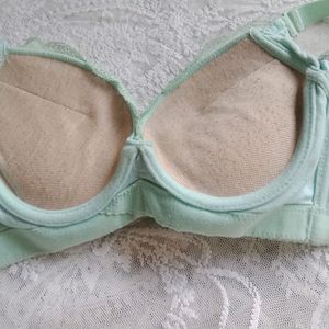 Padded Bra With Wire Inside