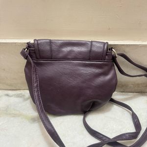 Madame Sling Bag