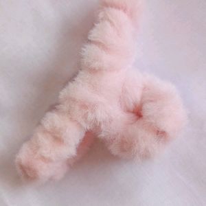 Fluffy Pink Claw Clip