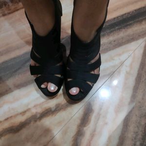 Black Platform Heel