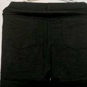 Black Capris For Girls