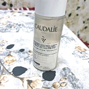 Caudalie Brightening Glycolic essence