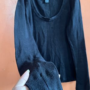 Fitted Black Crop Tshirt With Full Sleeves