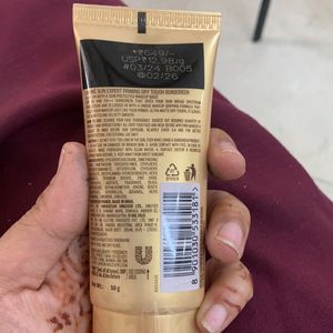 Lakme Sunexpert Priming Dry Touch Sunscreen