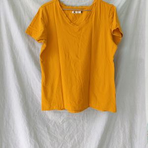 T-shirt Yellow