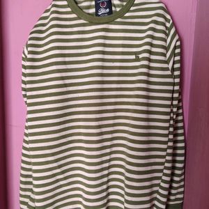 Green Colour T-shirts Neck Round With Full Hand