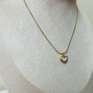 Reversible Heart White Pendant Chain Anti-tarnish