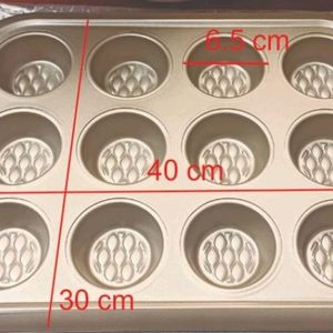 12 Cups Muffin Or Cupkake Bake Pan Tray