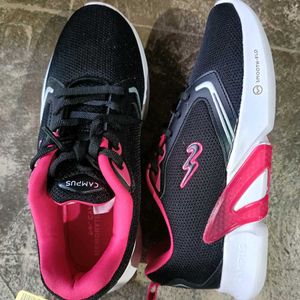 Low-Top Lace-Up Running Shoes