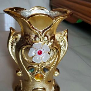 Beautiful 😍 Golden Colour Flower Vase 😍