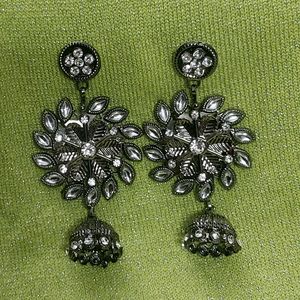 Metallic Silver Jhumke