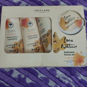 Oriflame Radiance Facial Kit