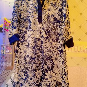 it's beautiful blue and white trancy chiffon kurti