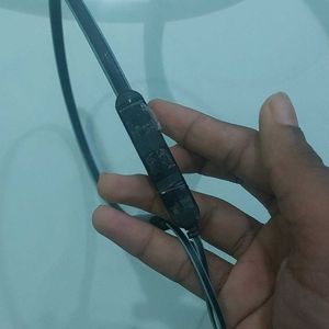 Boat Bluethooth Earphones One Ear Not Working