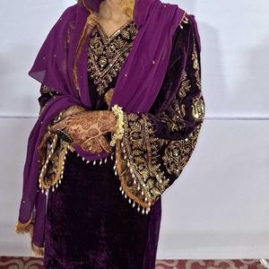 Pakistani Velvet Dress ( Full Stitched)