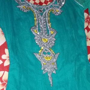 Kurta Suit