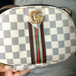 Gucci Sling Bag