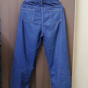 Trendy Straight Jeans