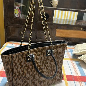 FENDI first Copy Large Handbag