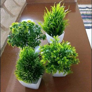 Pack Of 4 / Green Artificial Plant For Home