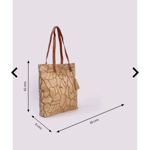 New Avaasa Tote Bag