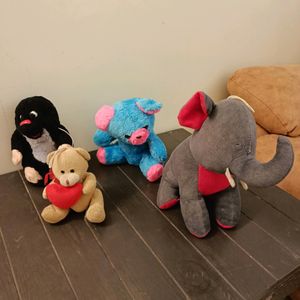 Combo Of 4pc Soft Toys .