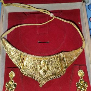 1 Carat Gold Necklace