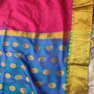 Maroon And Green With Blue Patli Pallu