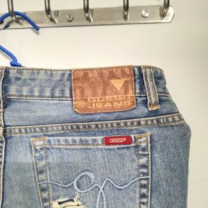 Guess Co. Denim Shorts In Size 26