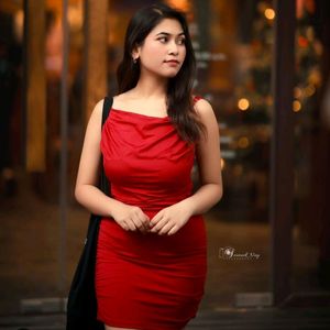Newme Backless Red Bodycon Dress