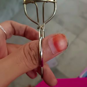 Eyelash Curler