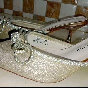 Bow Silver Heels