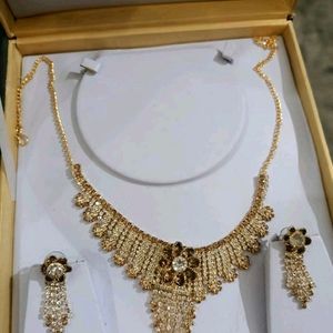 Necklace Set