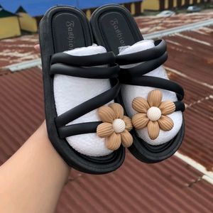 Sunflower Trendy Slipper