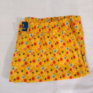 Men Shorts In Very Good Condition