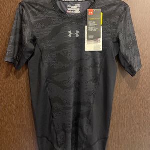 UNDER ARMOUR Compression Tshirt