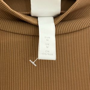 High neck Hnm Tan Top