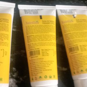 65ml Pack Of 3  Nutriglow Sunscreen