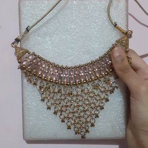 Pink work golden necklace