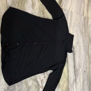 A plain Black shirt