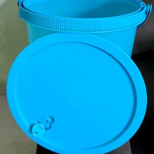 Blue Tupperware Water Dispenser 14.5 Ltrs