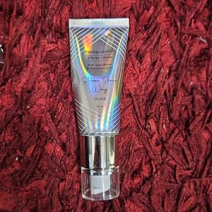 Faces Canada Strobe Cream - Silver Shade.