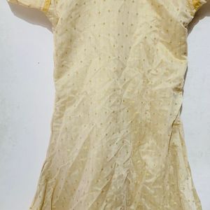 Cream Kurtha