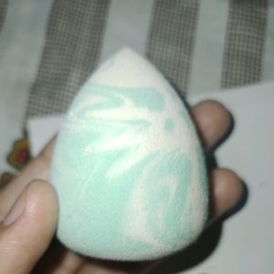 Premium Beauty Blender