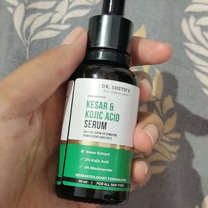 Dr.Sheth's Kesar & Kojic Acid Faceserum