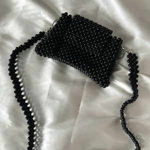 Black Side Beaded Bag