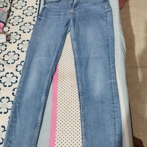 ZARA Stretchable Jeans