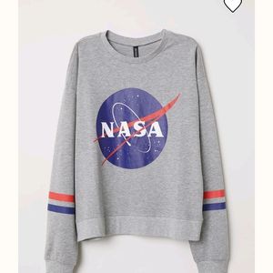 H&M NASA PRINTED LONG SLEEVES SWEATSHIRT💥